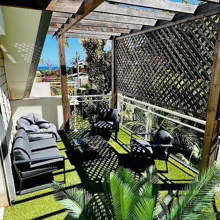 Apartament Appart. Avec Grande Terrasse Vue Ocean Saint-Gilles Les Bains Zewnętrze zdjęcie