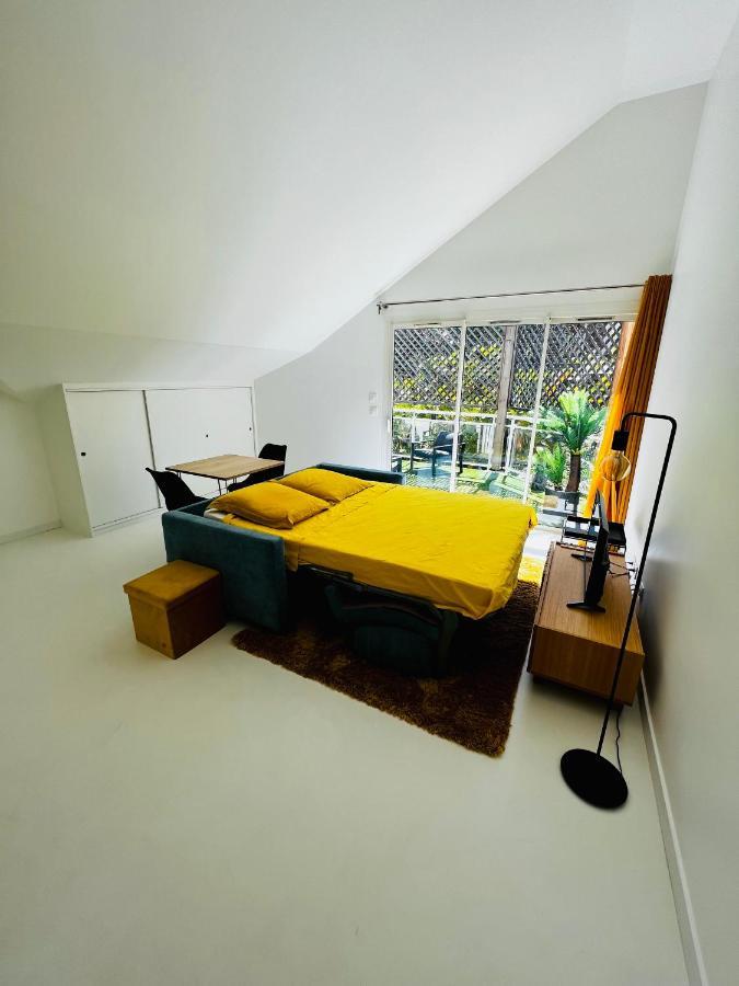 Apartament Appart. Avec Grande Terrasse Vue Ocean Saint-Gilles Les Bains Zewnętrze zdjęcie