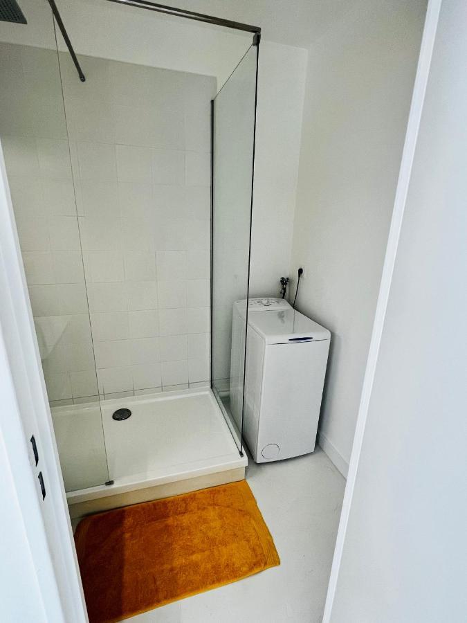 Apartament Appart. Avec Grande Terrasse Vue Ocean Saint-Gilles Les Bains Zewnętrze zdjęcie