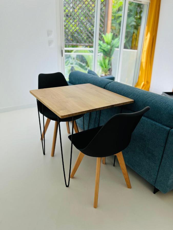 Apartament Appart. Avec Grande Terrasse Vue Ocean Saint-Gilles Les Bains Zewnętrze zdjęcie