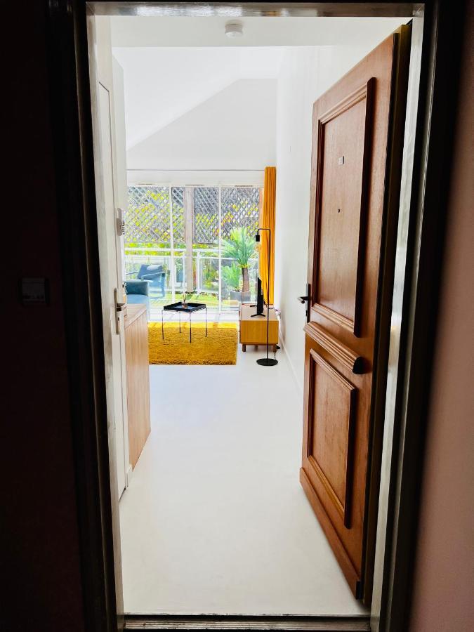 Apartament Appart. Avec Grande Terrasse Vue Ocean Saint-Gilles Les Bains Zewnętrze zdjęcie