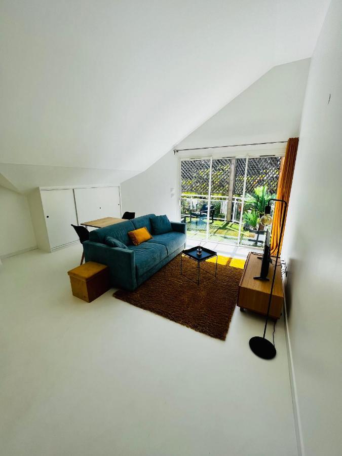 Apartament Appart. Avec Grande Terrasse Vue Ocean Saint-Gilles Les Bains Zewnętrze zdjęcie