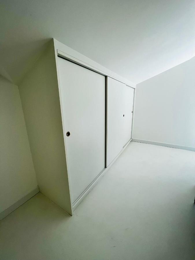 Apartament Appart. Avec Grande Terrasse Vue Ocean Saint-Gilles Les Bains Zewnętrze zdjęcie